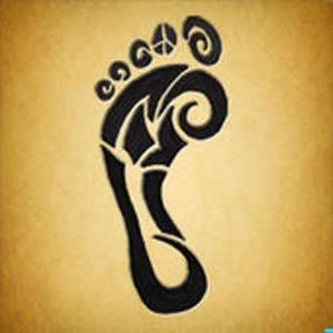 Listen to Barefoot Bushcraft Radio Show in the App